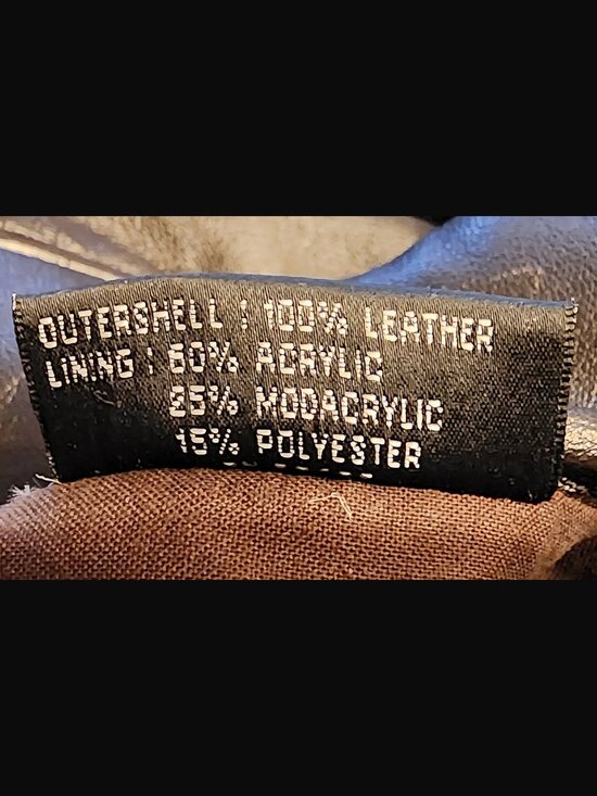 1990's Wilson Leather Coat #69426 - Picture 5 of 6